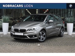 BMW 2-serie Active Tourer - 218i Executive Sport Line Automaat / Sportstoelen / LED / Cruise Control / Navigatie