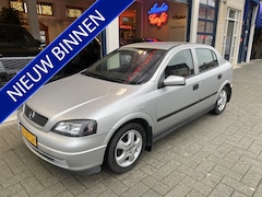 Opel Astra - 1.6 Club AUTOMAAT/5-DEURS/NAP/APK 09-2025