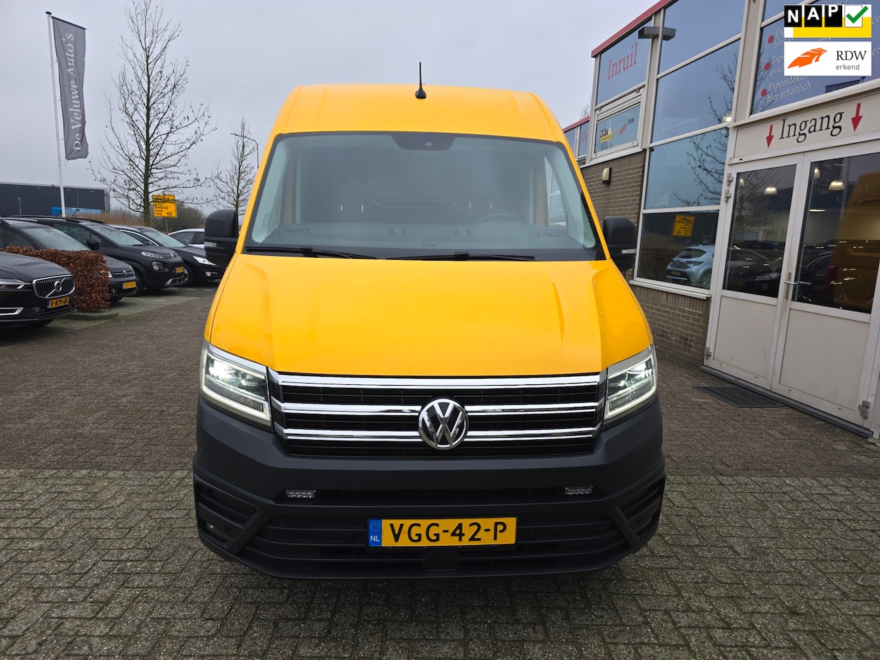 Volkswagen Crafter - 35 2.0 TDI L3H3 Highline zeer nette bus - AutoWereld.nl