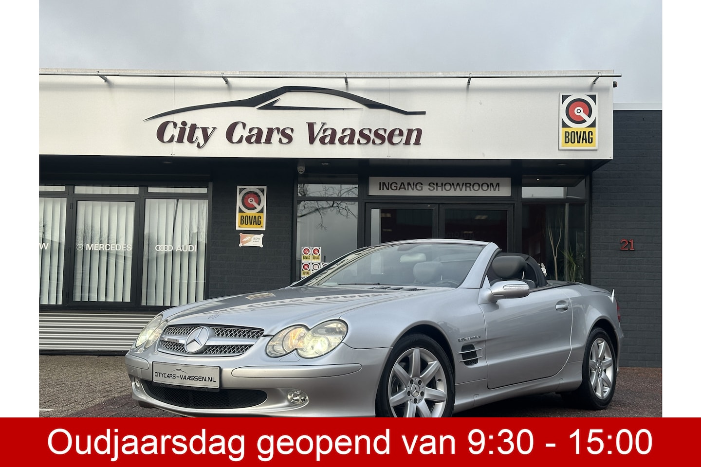 Mercedes-Benz SL-klasse Cabrio - 350 AMG youngtimer navigatie climate ctr camera leder xenon cruise ctr lmv 17 inch - AutoWereld.nl