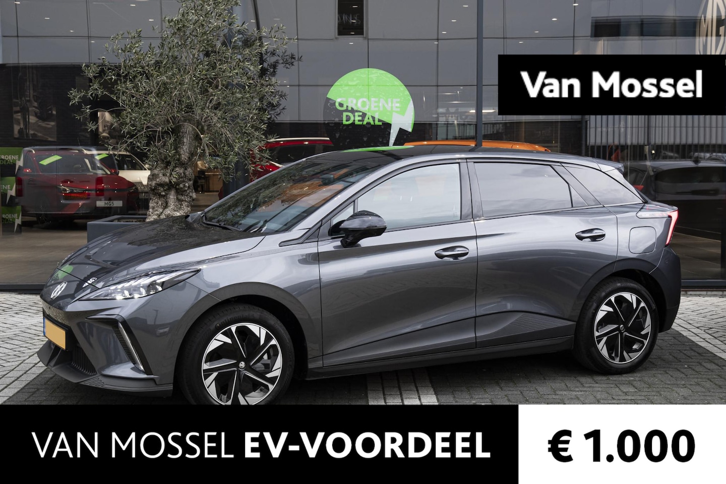 MG 4 - Luxury 64 kWh 435 KM WLTP | Navi | Warmtepomp | 360 Camera | Stoel+ Stuurverwarming | - AutoWereld.nl