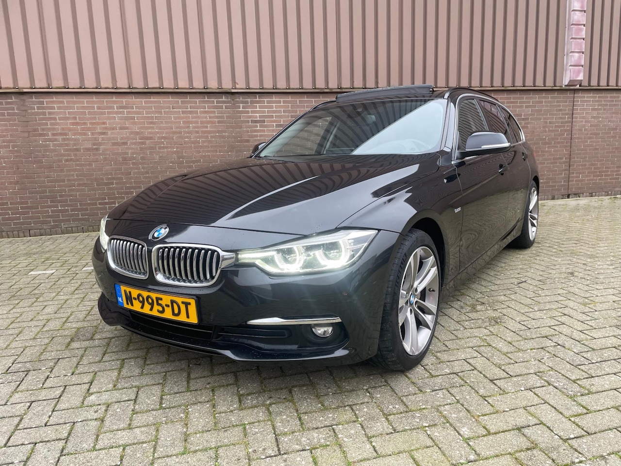 BMW 3-serie Touring - 335d xDrive Luxury Pano Automaat Leer - AutoWereld.nl