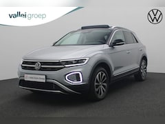 Volkswagen T-Roc - 1.5 TSI 150PK DSG Style | Pano | Trekhaak | Keyless | Navi | Camera | LED plus | ACC | 17