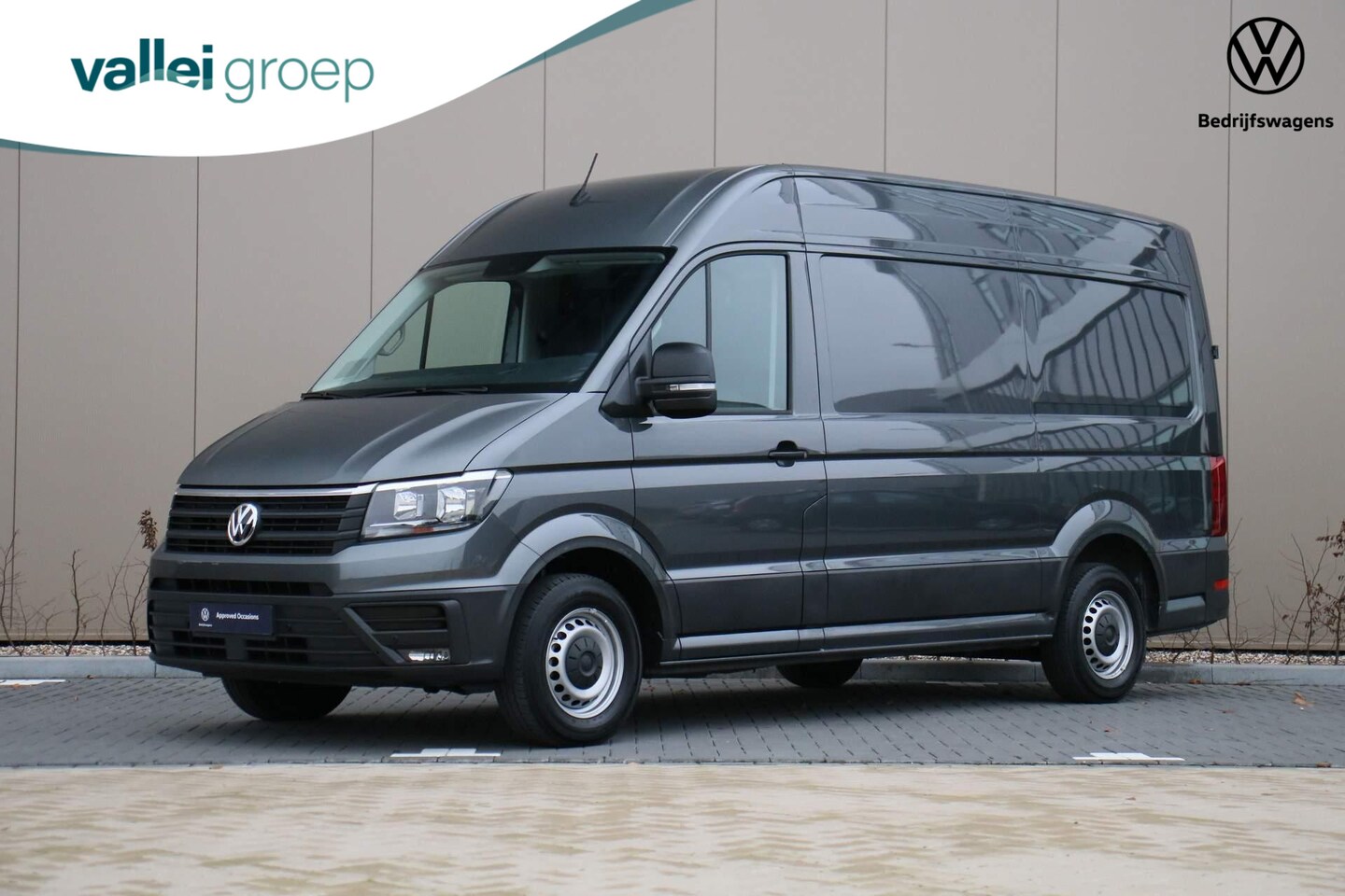 Volkswagen Crafter - 30 2.0 TDI 140PK L3H3 Comfortline | 3-zits | Parkeersensoren voor/achter | Verwarmbare voo - AutoWereld.nl