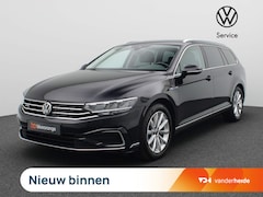 Volkswagen Passat Variant - 1.4 TSI PHEV GTE Business 218PK DSG Ergo Active Stoel, Navi, Adaptieve Cruise, Winterpakke