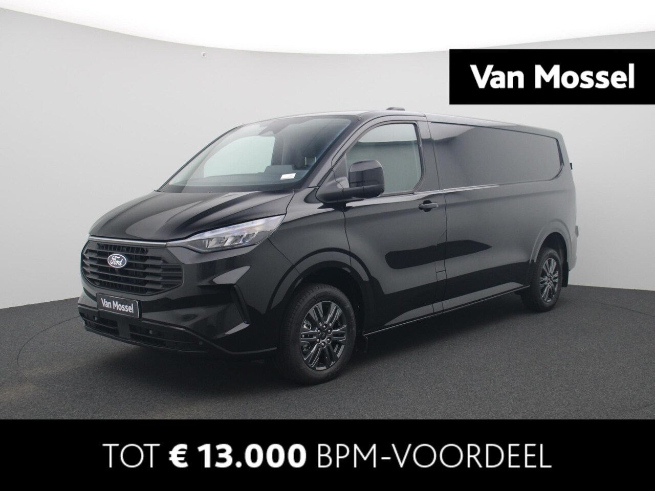 Ford Transit Custom - 300 2.0 TDCI L2H1 Limited 136 pk | Navigatie | 17" Lichtmetalen velgen | - AutoWereld.nl