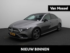 Mercedes-Benz A-klasse - 200 Business Solution AMG | AMG-styling | Navigatie | Sfeerverlichting | Climate Control |