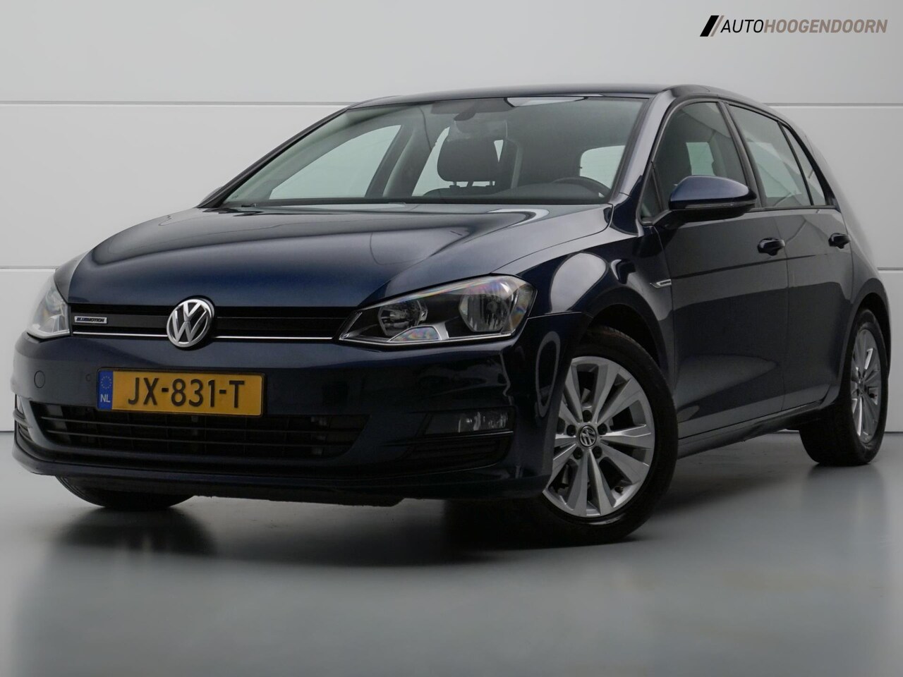 Volkswagen Golf - 1.0 TSI Comfortline (APPLE CARPLAY,AIRCO,COMFORT-STOELEN,CRUISE,NIEUWE APK,LM-VELGEN,TOPCO - AutoWereld.nl