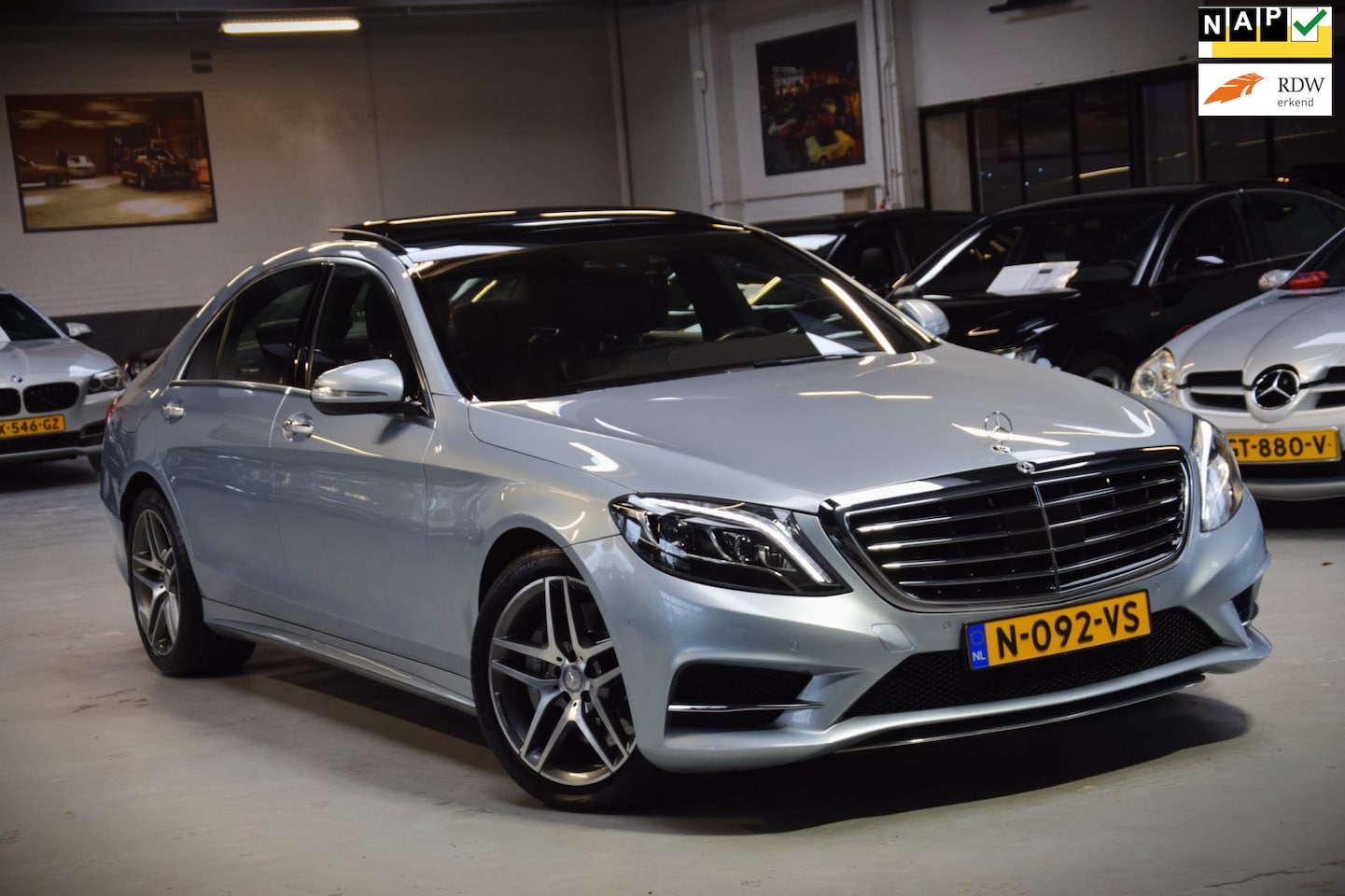 Mercedes-Benz S-klasse - 500 4Matic V8 Lang Prestige Plus *AMG Pakket*Panoramadak|Dealer Onderhouden|Massage|Leder - AutoWereld.nl