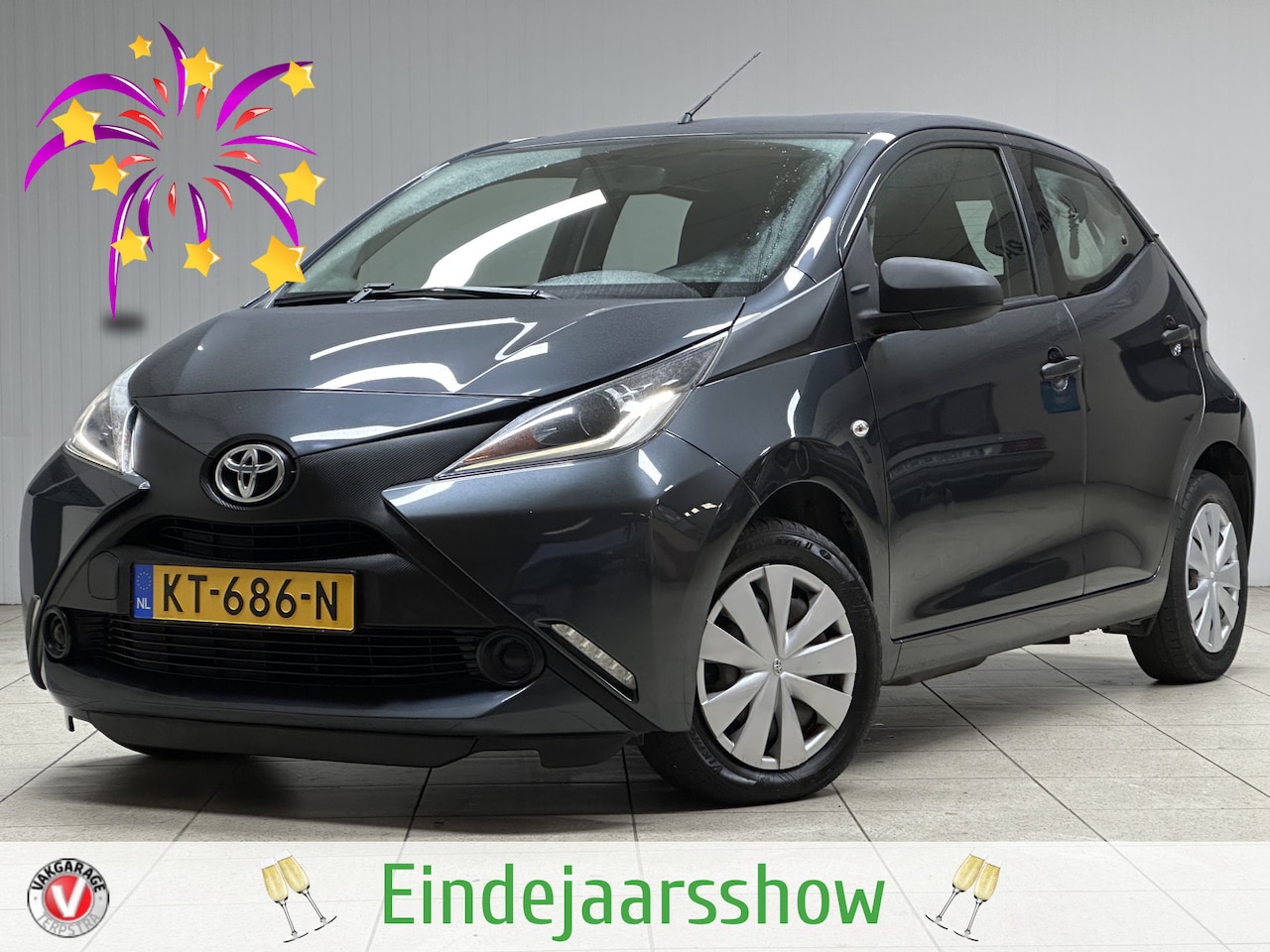 Toyota Aygo - 1.0 VVT-i x-now/ 5-Drs/ Airco/ Snel. Lim./ C.V. Afstand/ Elek. Ramen/ Isofix/ Radio-CD AUX - AutoWereld.nl