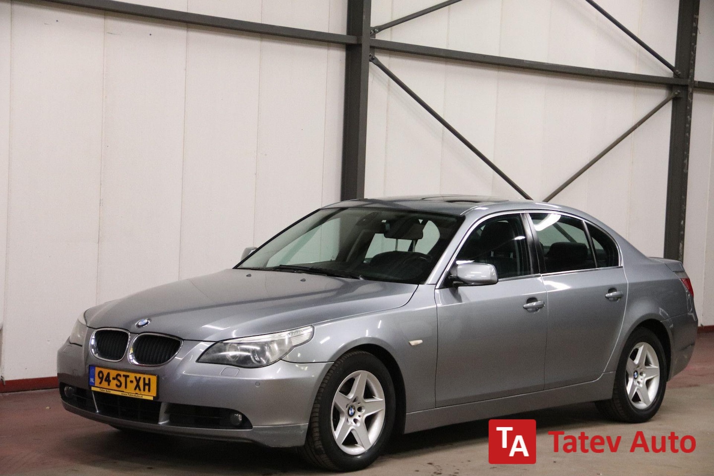 BMW 5-serie - 525d AUTOMAAT NAVI PDC - AutoWereld.nl