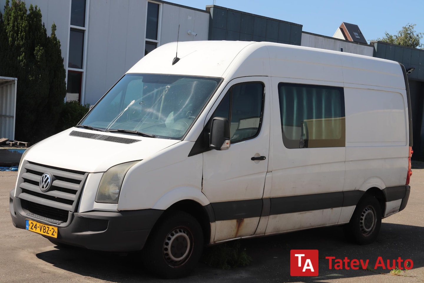 Volkswagen Crafter - 35 2.5 TDI L2H2 MOTOR DEFECT - AutoWereld.nl