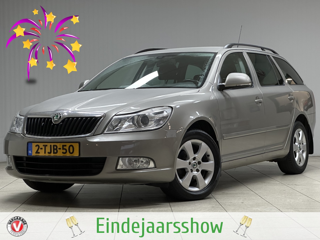 Skoda Octavia Combi - 1.4 TSI Ambition/ Trekhaak!/ 16''LMV/ Clima/ Navi/ Cruise/ Bluetooth/ C.V.Afstand/ Elek.Pa - AutoWereld.nl