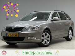 Skoda Octavia Combi - 1.4 TSI Ambition/ Trekhaak/ 16''LMV/ Clima/ Navi/ Cruise/ Bluetooth/ C.V.Afstand/ Elek.Pak