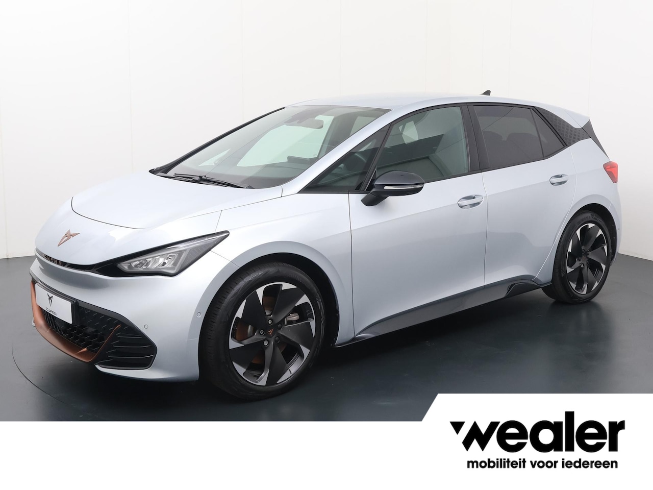 CUPRA Born - Adrenaline 62 kWh | 231 PK | BeatsAudio | 360 graden camera, inclusief achteruitrijcamera - AutoWereld.nl