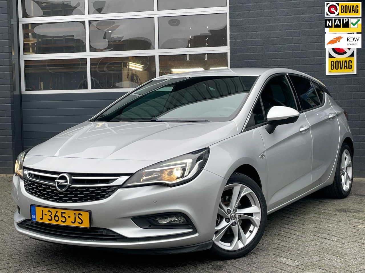 Opel Astra - 1.4 Innovation Trekhaak, Navi, Climate, Cruise, Apple Carplay - AutoWereld.nl