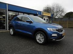 Volkswagen T-Roc - 1.0 TSI 115PK STYLE BUSINESS NAV AIRCO LMV PDC 41005 KM RIJKLAARPRIJS