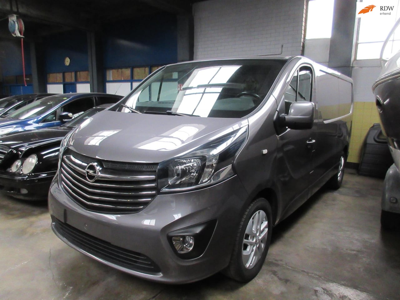 Opel Vivaro - 1.6 CDTI L2H1 clim cruise navi cam - AutoWereld.nl