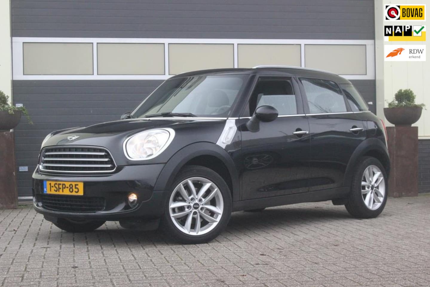 MINI Countryman - Mini 1.6 Cooper Chili | Navigatie | Bluetooth | - AutoWereld.nl