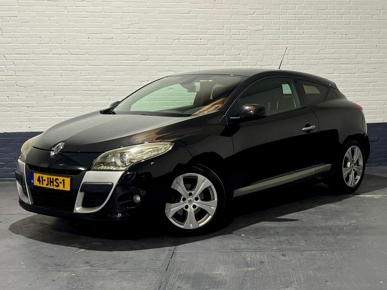 Renault Mégane Coupé - 1.6 Dynamique Airco Coupe Nette Auto - AutoWereld.nl