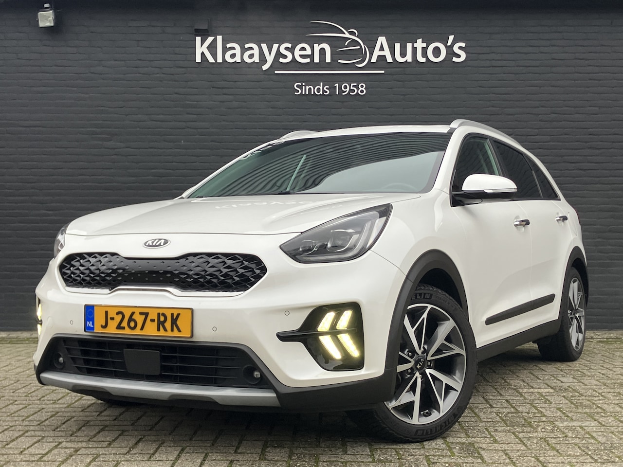 Kia Niro - 1.6 GDi Hybrid ExecutiveLine AUT. | 1e eigenaar | camera | navigatie | schuifdak | leder i - AutoWereld.nl