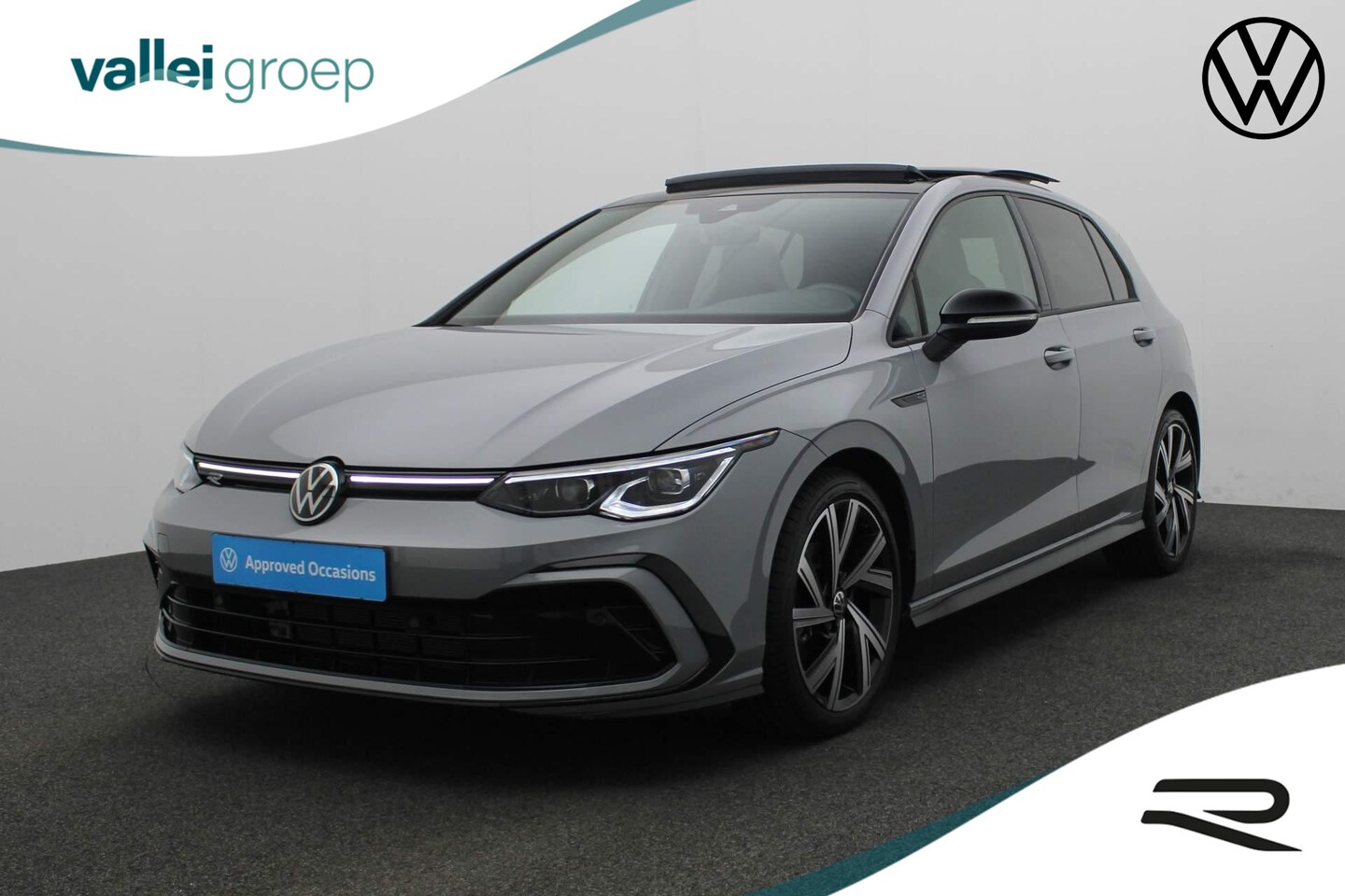 Volkswagen Golf - 1.5 eTSI 150PK DSG R-Line | Pano | IQ Light | Stuur-/stoelverwarming | Camera | Navi | Spo - AutoWereld.nl