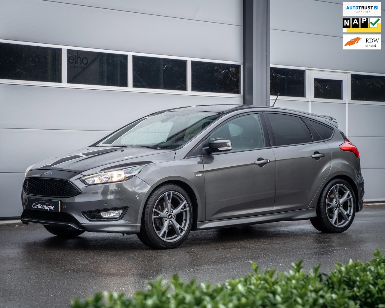 Ford Focus - 1.0 ST-Line Handelsprijs I Carplay I Airco I PDC I Led I NAP I - AutoWereld.nl