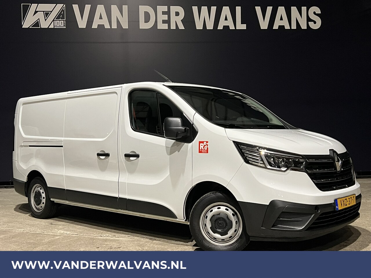 Renault Trafic - 2.0 dCi 150pk L2H1 Euro6 Airco | LED | Cruisecontrol | Trekhaak | Parkeersensoren bijrijde - AutoWereld.nl