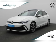 Volkswagen Golf - 1.5 eTSI 150PK DSG R-Line | Pano | Harman/Kardon | IQ Light | Navi | ACC | 18 inch | Apple