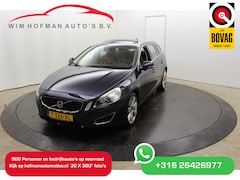 Volvo V60 - 3.0 T6 AWD Summum Panodak Trekhaak Camera Standkachel Leder