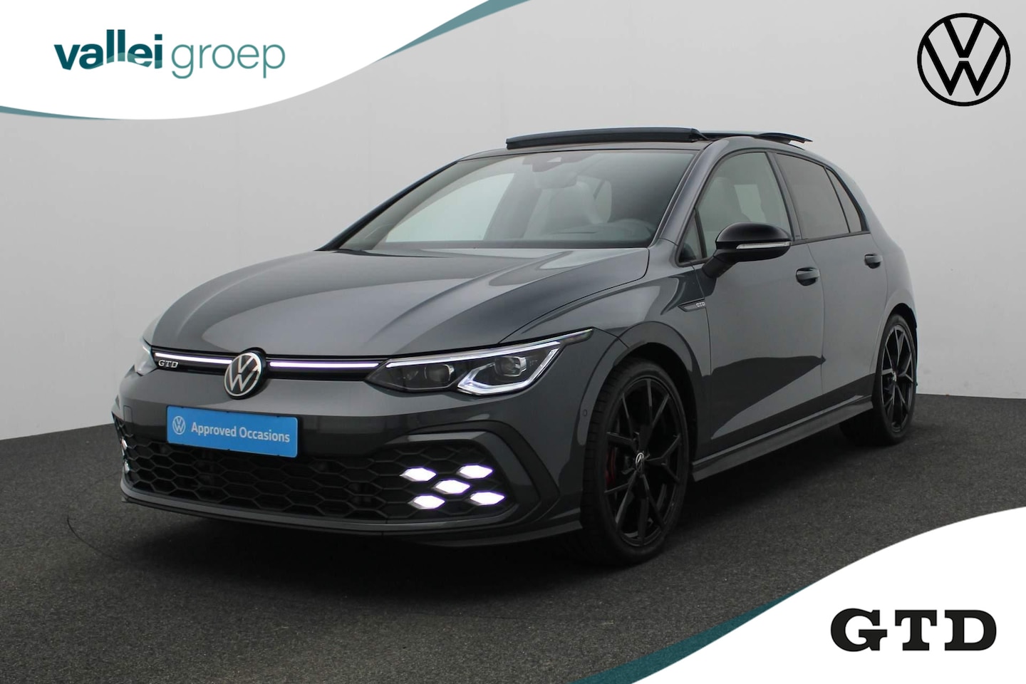 Volkswagen Golf - 2.0 TDI 200PK DSG GTD | Pano | Trekhaak | Standkachel | IQ Light | Harman/Kardon | Adaptie - AutoWereld.nl