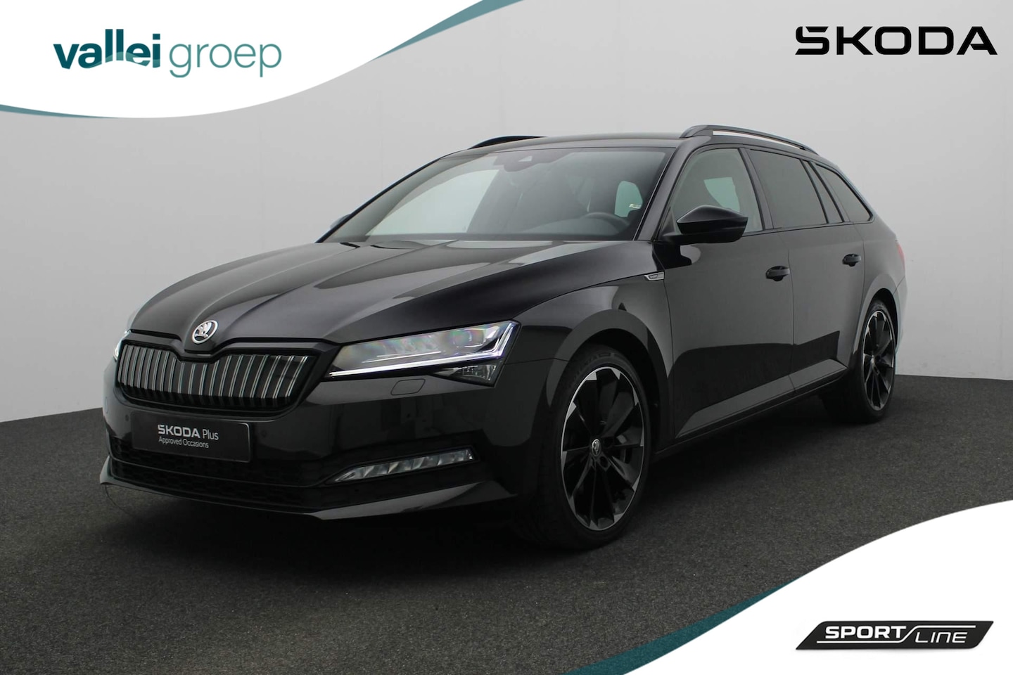 Skoda Superb Combi - 1.4 TSI 218PK DSG iV Sportline Business | Matrix LED | Keyless | Adaptief onderstel | 19 i - AutoWereld.nl