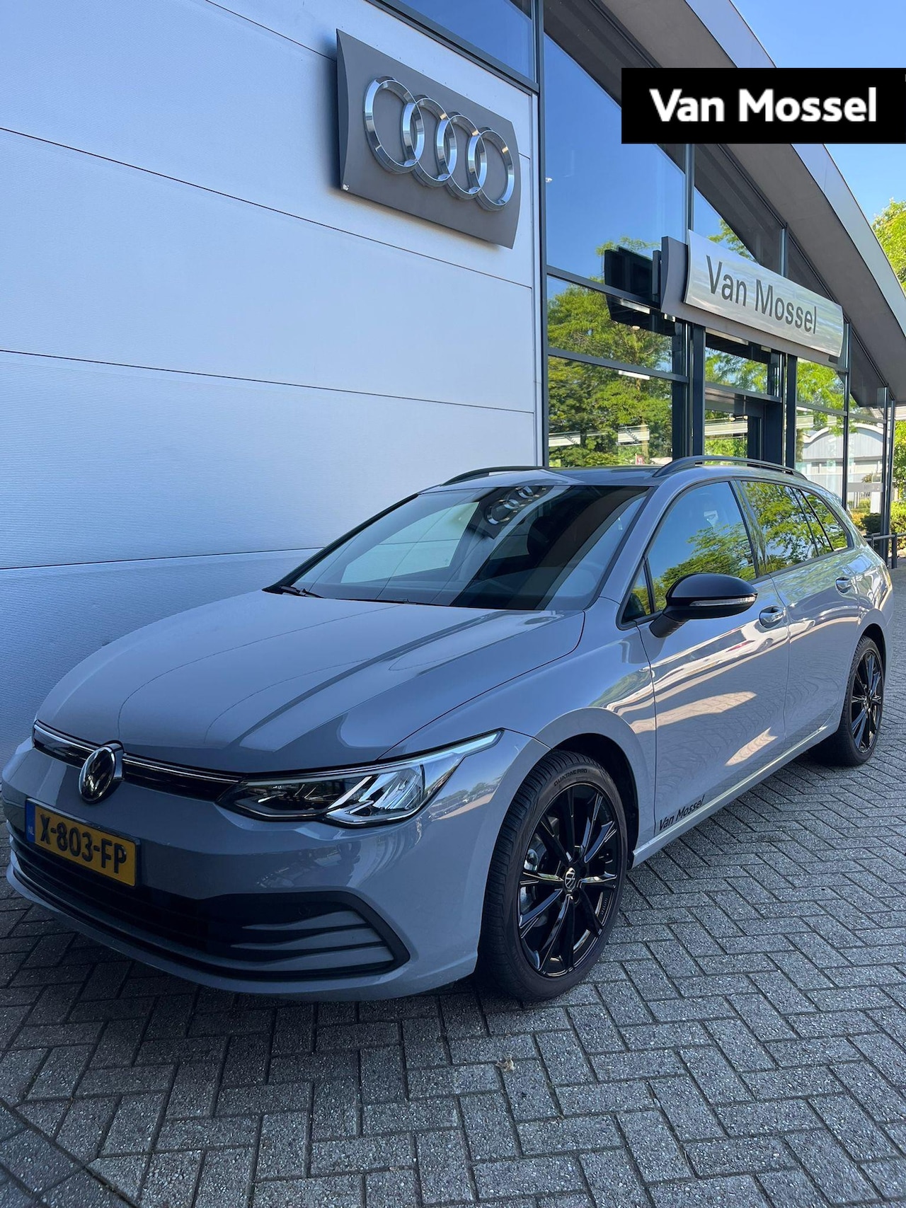 Volkswagen Golf Variant - 1.0 eTSI Life Business | Stoelverwarming | Navigatie | Achteruitrijcamera | Adaptieve crui - AutoWereld.nl