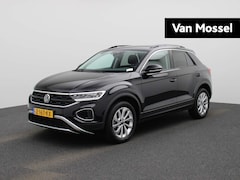 Volkswagen T-Roc - 1.0 TSI Life 110 PK | Camera | Keyless | Climatronic | Parkeersensoren | Getint glas | App