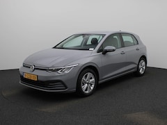 Volkswagen Golf - 1.0 TSI Life 110 PK | Navigatie | Parkeersensoren | Digital Cockpit Pro | Keyless | Adapti