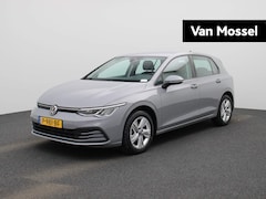 Volkswagen Golf - 1.0 TSI Life 110 PK | Navigatie | Parkeersensoren | Digital Cockpit Pro | Keyless | Adapti