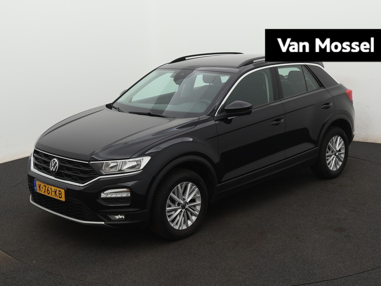 Volkswagen T-Roc - 1.0 TSI Style 110 PK | Navigatie | Adaptive Cruise Control | Climate Control | Parkeersens - AutoWereld.nl