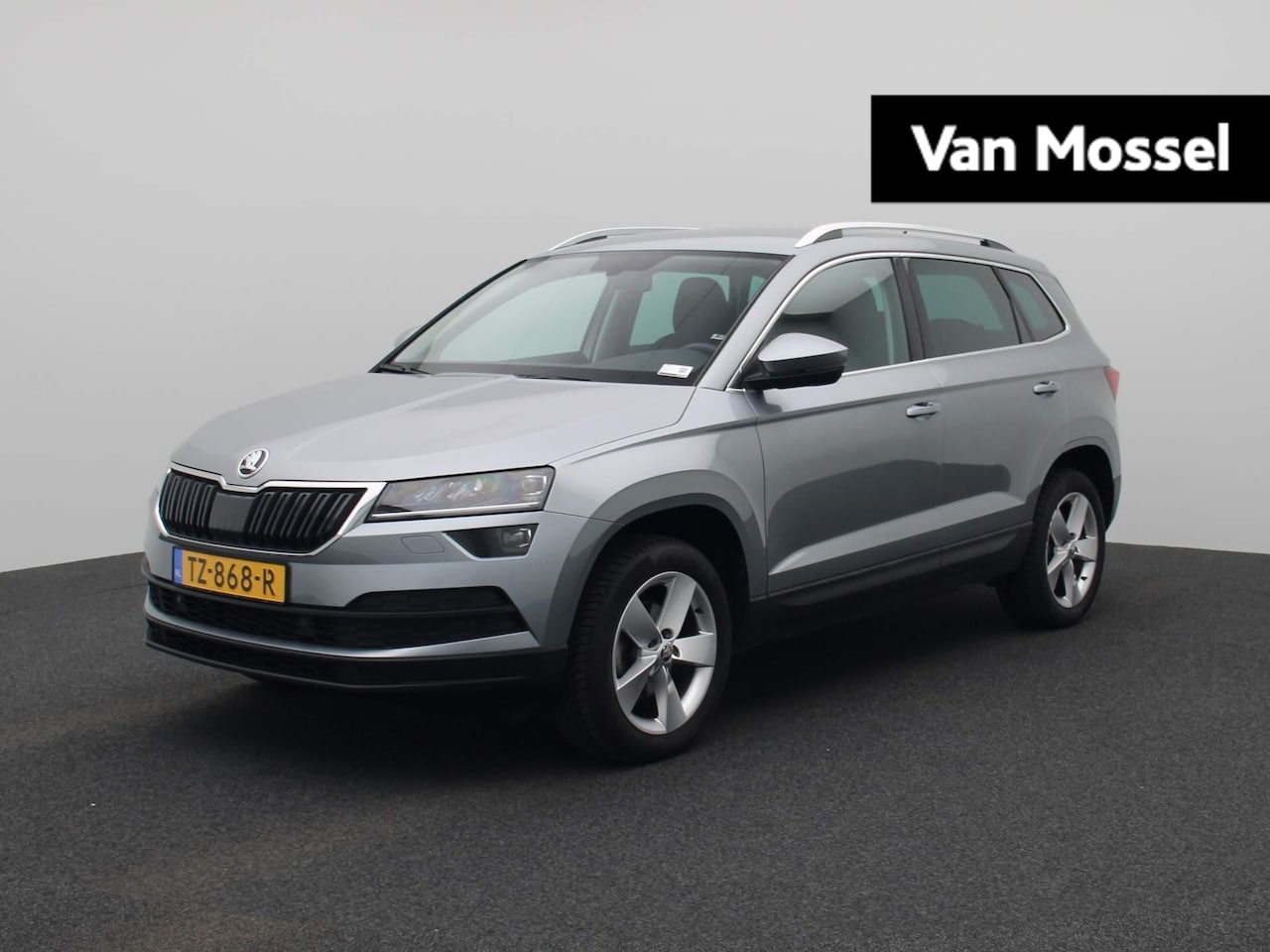 Skoda Karoq - 1.5 TSI ACT Style 150 PK | TREKHAAK | AUTOMAAT | LED KOPLAMPEN | NAVIGATIE | STOELVERWARMI - AutoWereld.nl