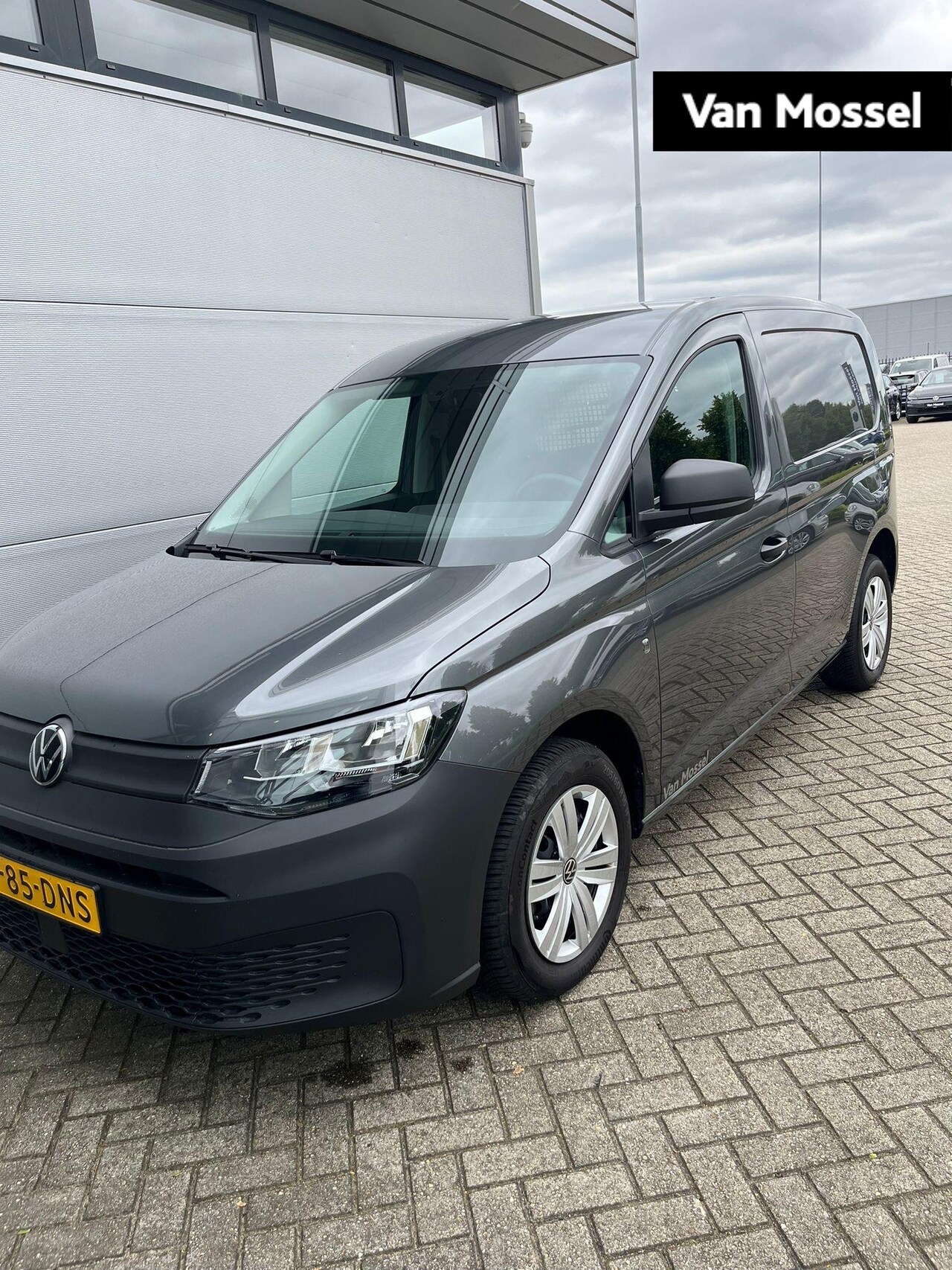 Volkswagen Caddy Cargo - 2.0 TDI Style | Parkeersensoren | Navigatie | Cruise control | Climate control | - AutoWereld.nl