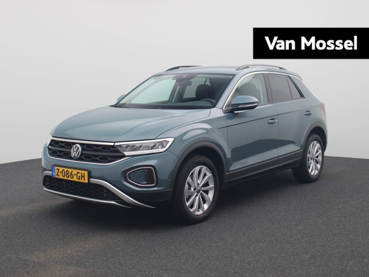 Volkswagen T-Roc - 1.5 TSI Life Edition 150 PK DSG | Automaat | Stoelverwarming | Apple Carplay | Digital Coc - AutoWereld.nl