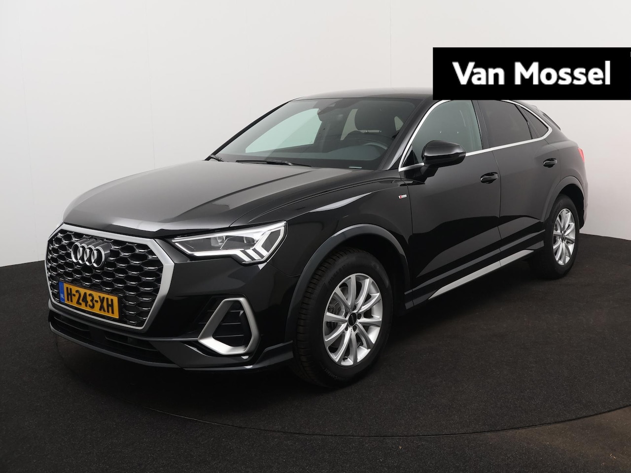 Audi Q3 Sportback - 35 TFSI Pro Line S 150 PK | S-Line | Automaat | Navigatie | Achteruitrijcamera | Parkeerse - AutoWereld.nl