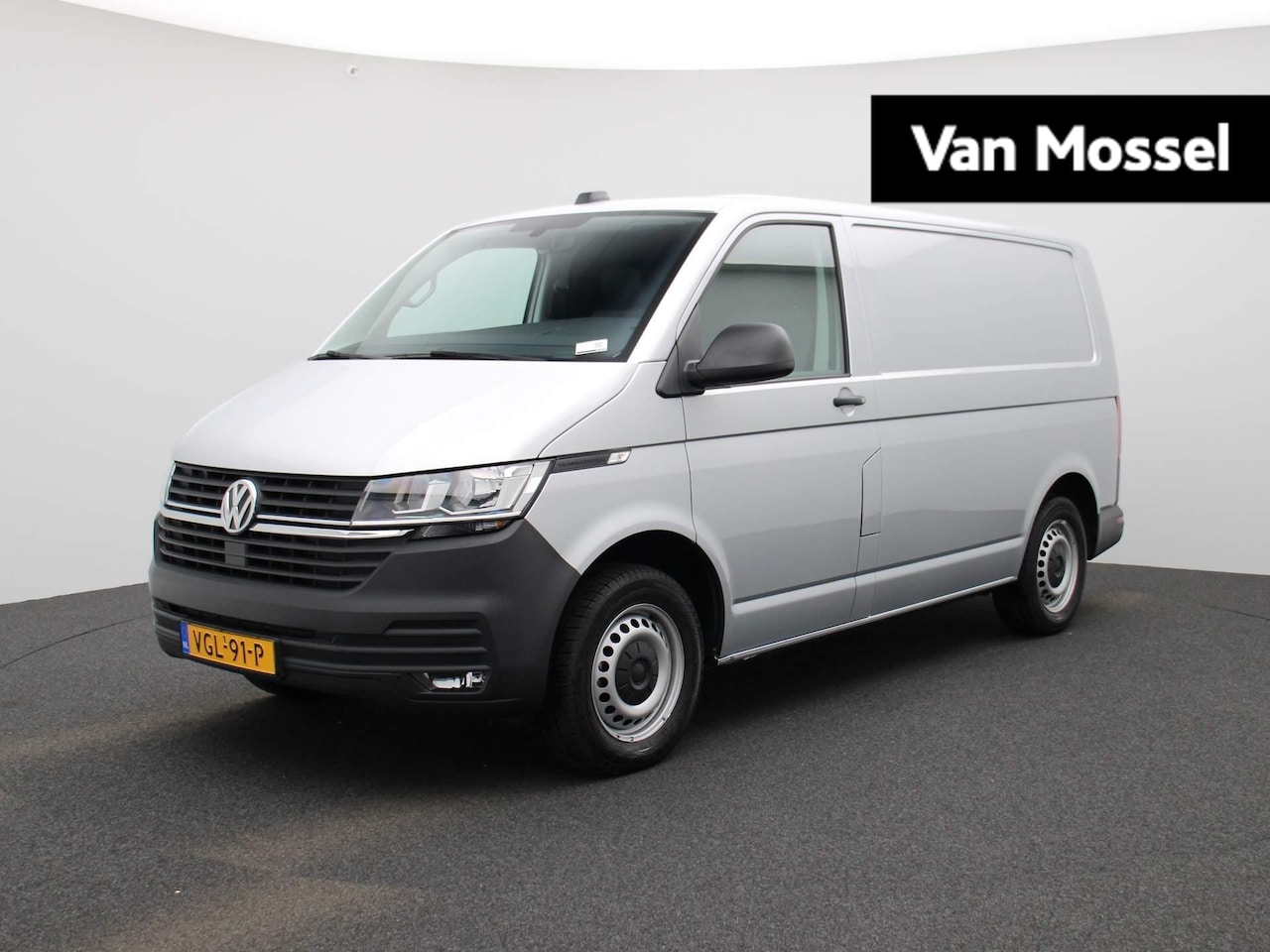 Volkswagen Transporter - 2.0 TDI L1H1 | Automaat | Multifunctioneel stuur | Cruise control | Parkeerhulp achter | N - AutoWereld.nl