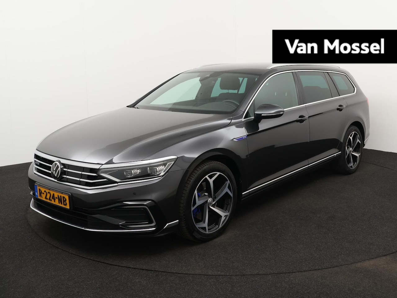 Volkswagen Passat Variant - 1.4 TSI PHEV GTE Business 272 PK DSG | Apple Carplay | Adaptive Cruise Control | Digital C - AutoWereld.nl