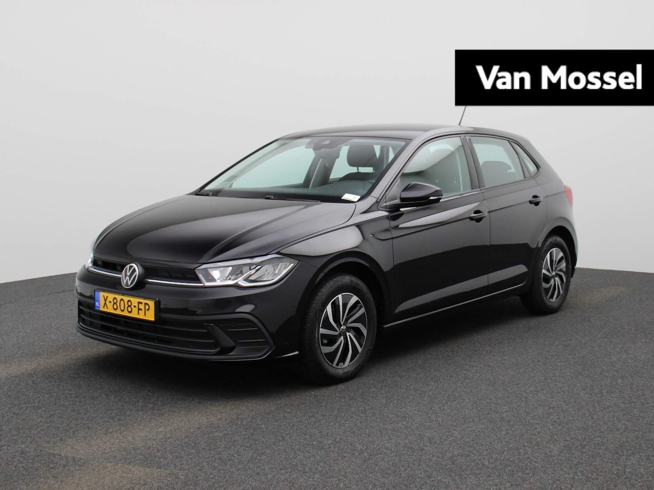 Volkswagen Polo - 1.0 TSI Life Business | Navigatie | Automatische Airco | Parkeersensoren | LED | Stoelverw - AutoWereld.nl