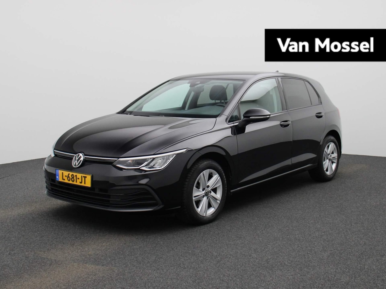 Volkswagen Golf - 1.5 TSI Life | Navigatie | Apple carplay | Adaptieve cruise control | Lane Assist | Stoel - AutoWereld.nl