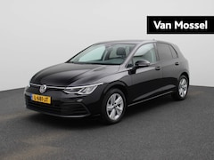 Volkswagen Golf - 1.5 TSI Life | Navigatie | Apple carplay | Adaptieve cruise control | Lane Assist | Stoel