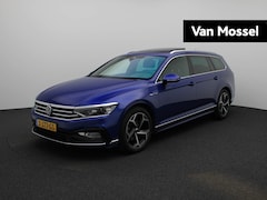 Volkswagen Passat Variant - 1.5 TSI Elegance Business R | Half-Leder | Navigatie | Airco | Parkeersensoren | Camera |