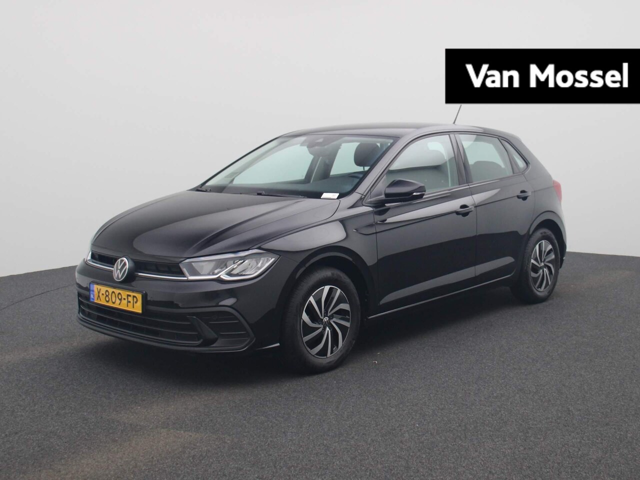 Volkswagen Polo - 1.0 TSI Life Business | Automaat | Navigatie | Parkeersensoren voor + achter | Automatisch - AutoWereld.nl