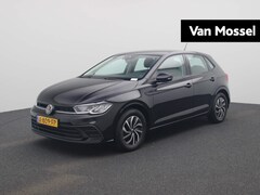 Volkswagen Polo - 1.0 TSI Life Business | Automaat | Navigatie | Parkeersensoren voor + achter | Automatisch