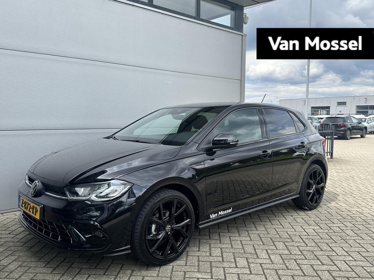 Volkswagen Polo - 1.0 TSI R-Line | Adaptieve cruise control | Achteruitrijcamera | Climate control | 18 inch - AutoWereld.nl